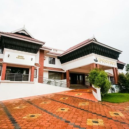Hotel Capital O 47329 Pooram Residency Thrissur Exterior foto